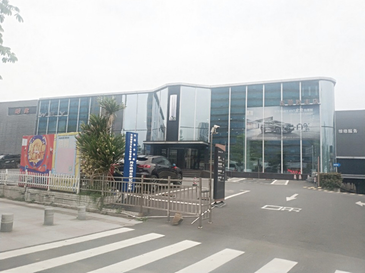 發(fā)電機維修現(xiàn)場